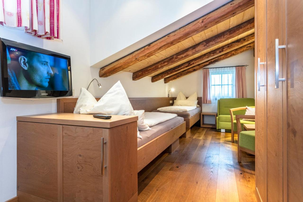 Brandstatthof Leogang Bed & Breakfast Exterior photo