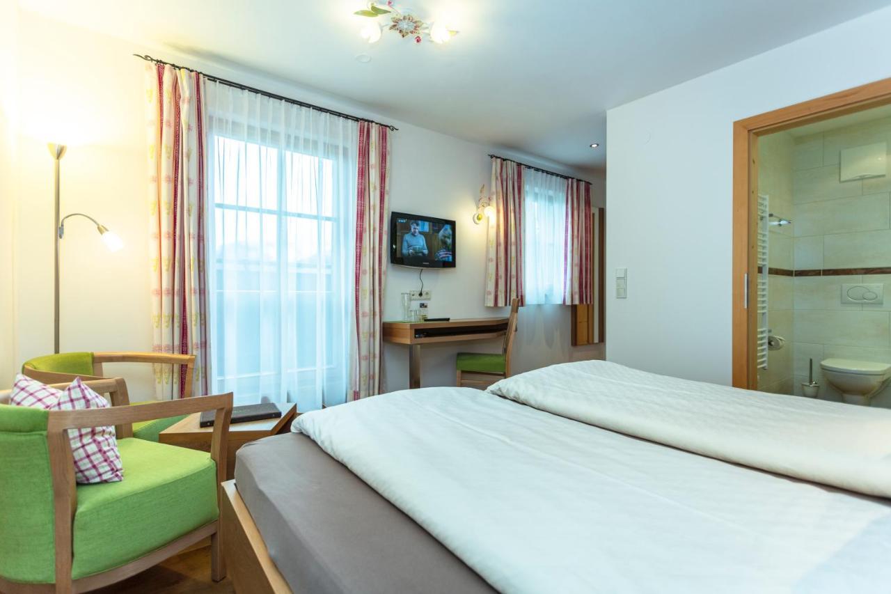 Brandstatthof Leogang Bed & Breakfast Exterior photo