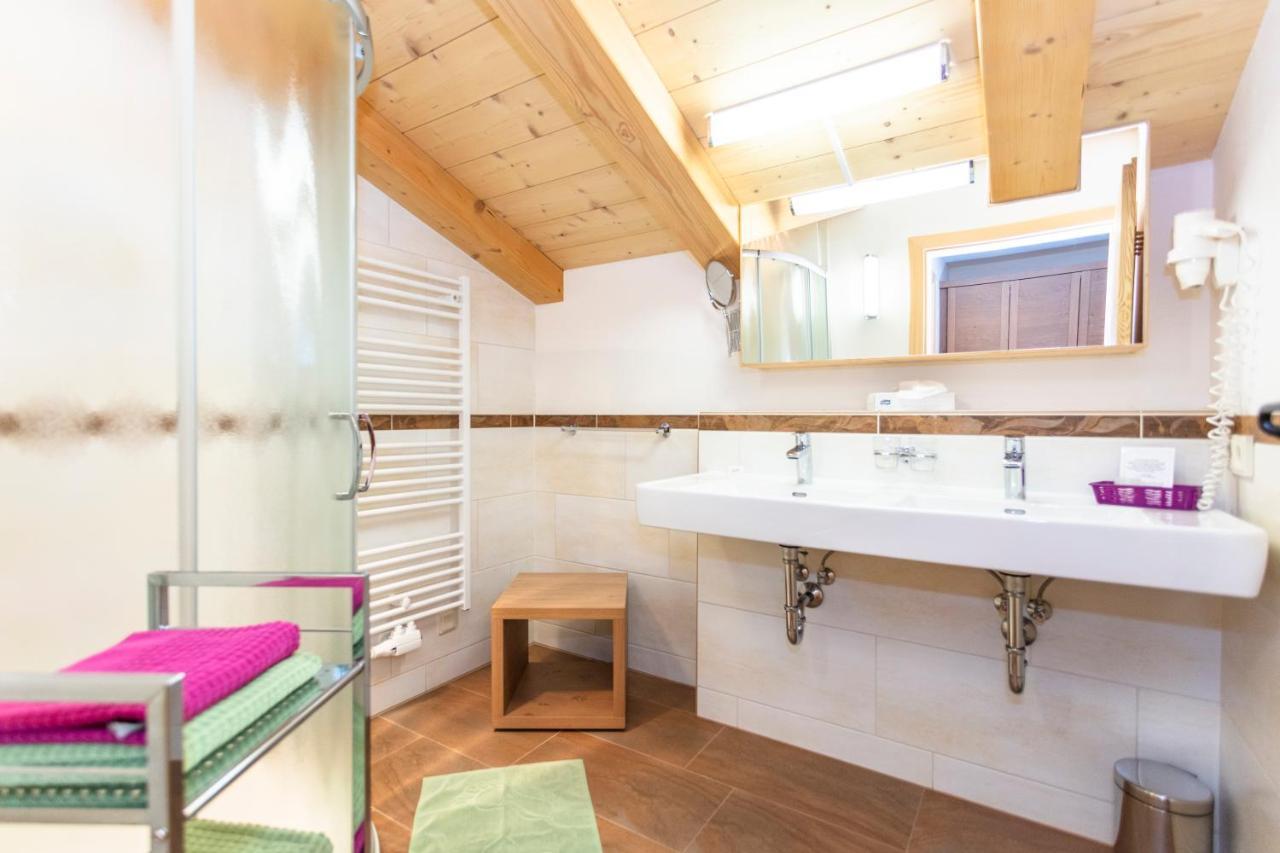Brandstatthof Leogang Bed & Breakfast Exterior photo