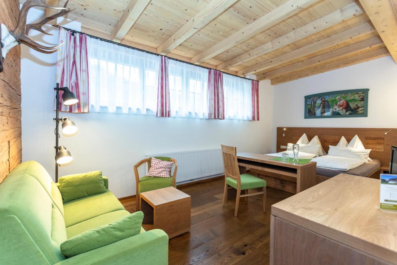 Brandstatthof Leogang Bed & Breakfast Exterior photo